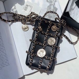Chanel Coin Medallion Clutch With Chain Lambskin New